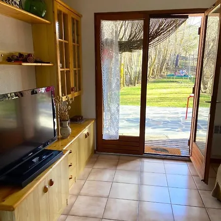 Apartamento Con Amplio Jardin Cerca De Puigcerda * Sainte-Leocadie